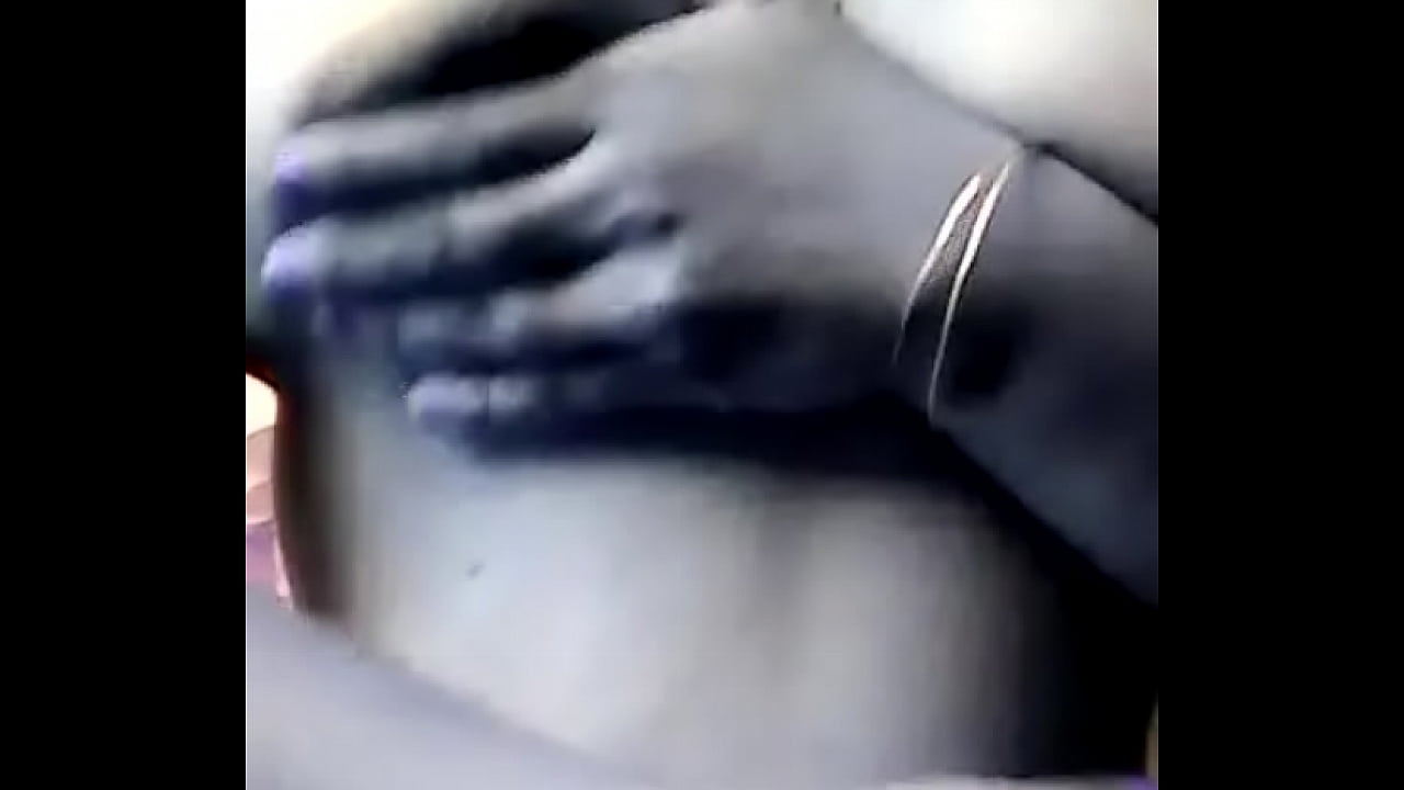 Ricas tetas de mi novia