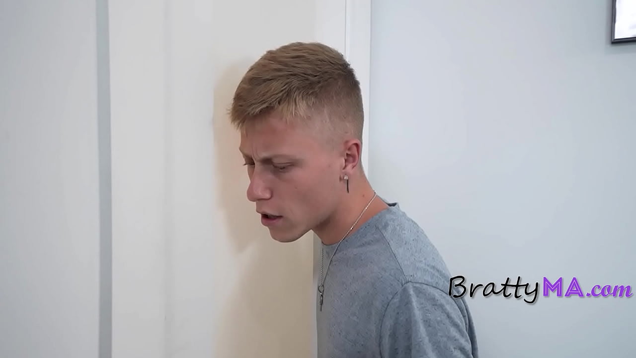 Stepmom: Is That A Flashlight In Your Pants Or Are You Happy To See Me?