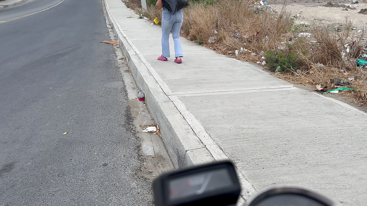 Poor little bitch gets fucked for a bag of bottles, chibola fucks for plastic bottles, real, homemade 18 years old