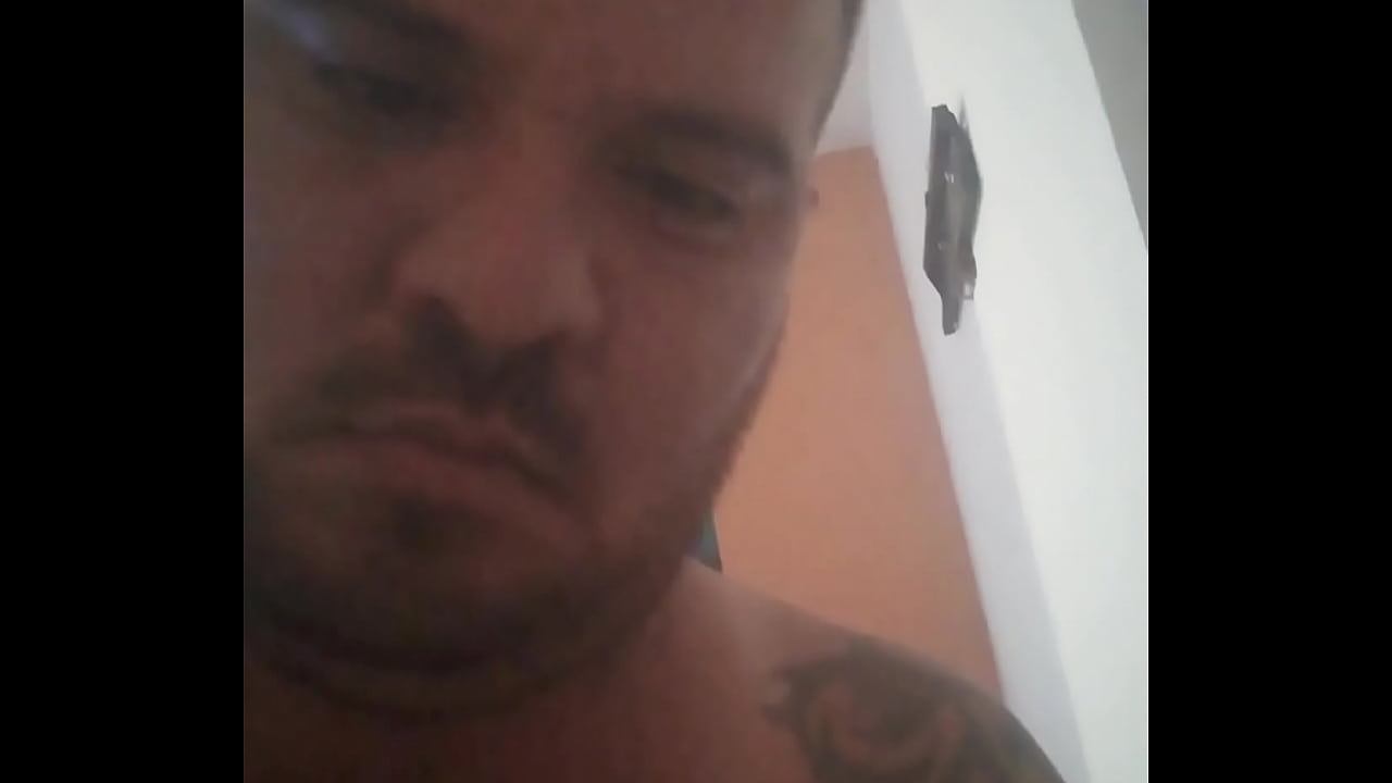 gravo a la chakalosa sin que se de cuenta y me corro bien rrico!!!