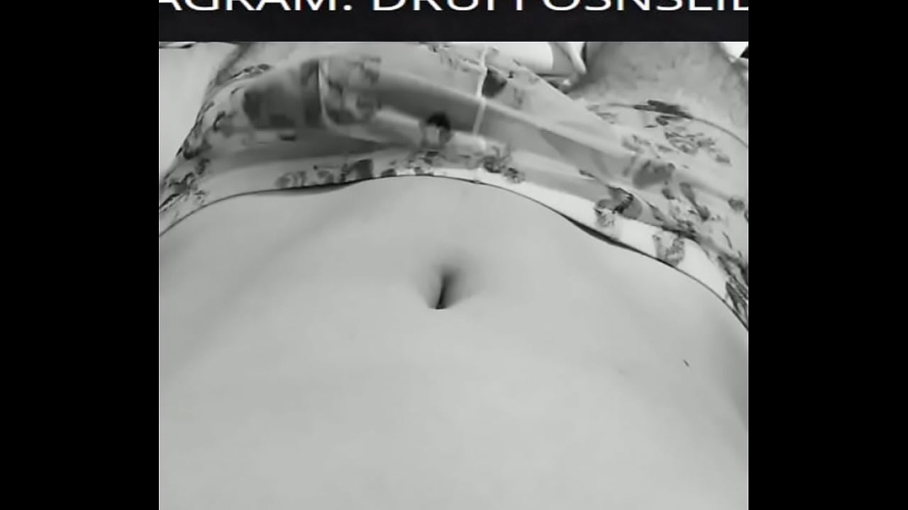 Olha o v&iacute;deo que eu fiz no meu insta usando uma cueca transparente