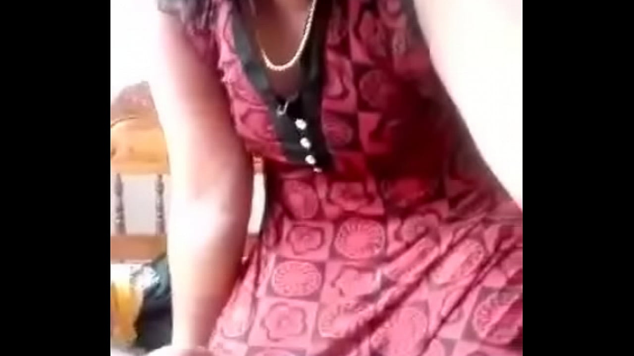 Mexicana dando mamada a esposo