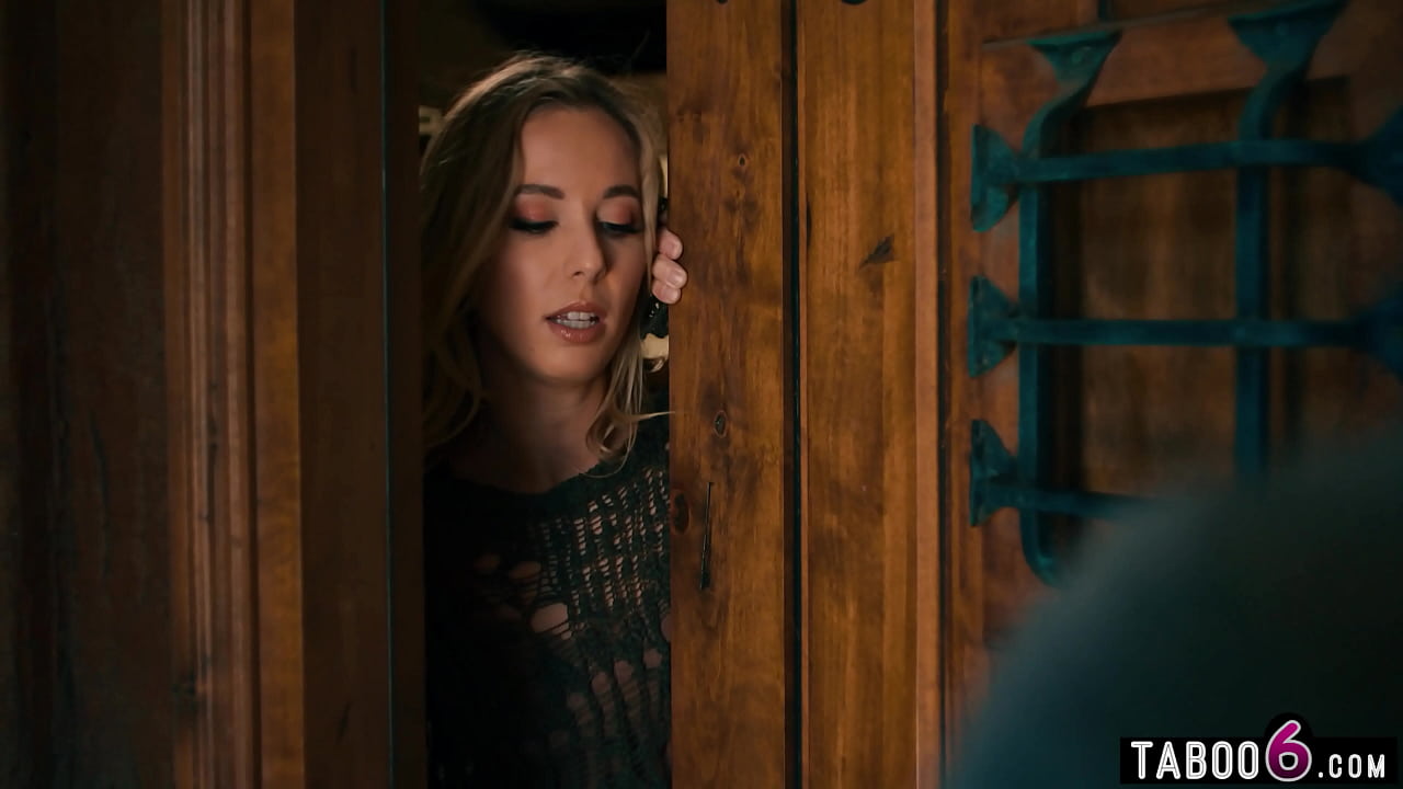 Mourning stepdaughter got a very big surprize at her doorstep today