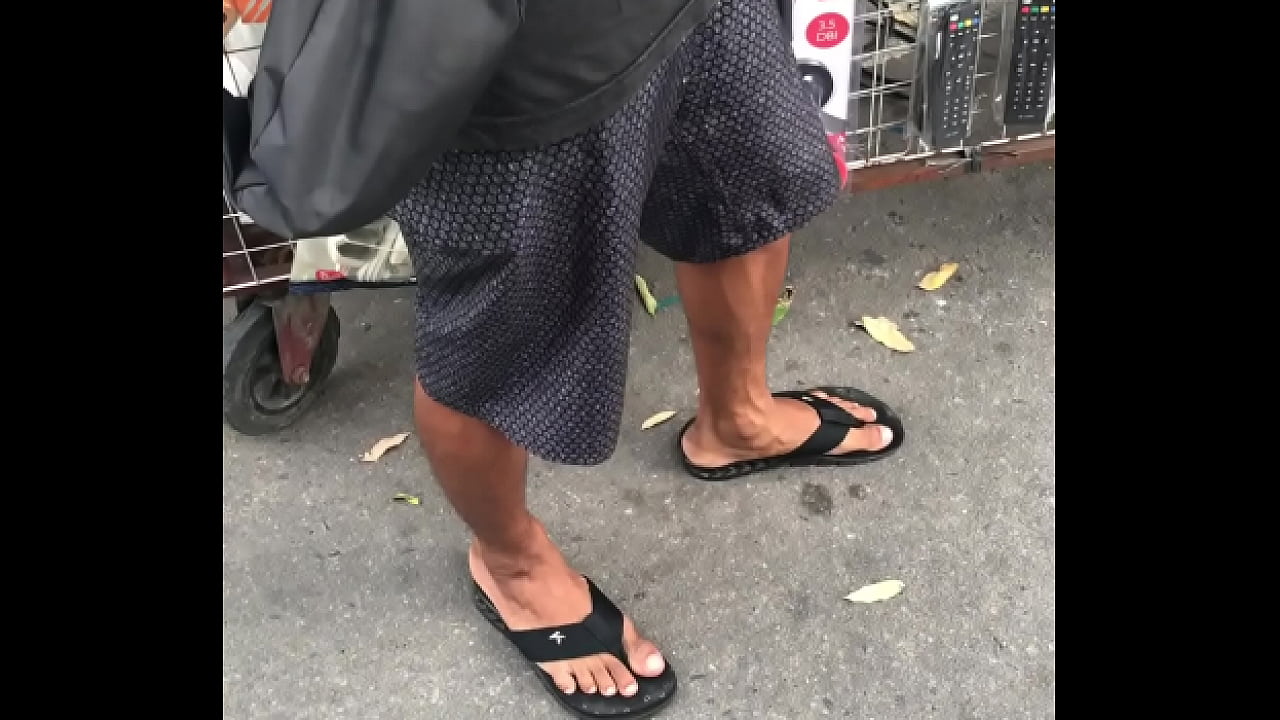 DESENROLEI NA RUA E LEVEI PRA CASA. PIROCA GRANDE E GROSSA