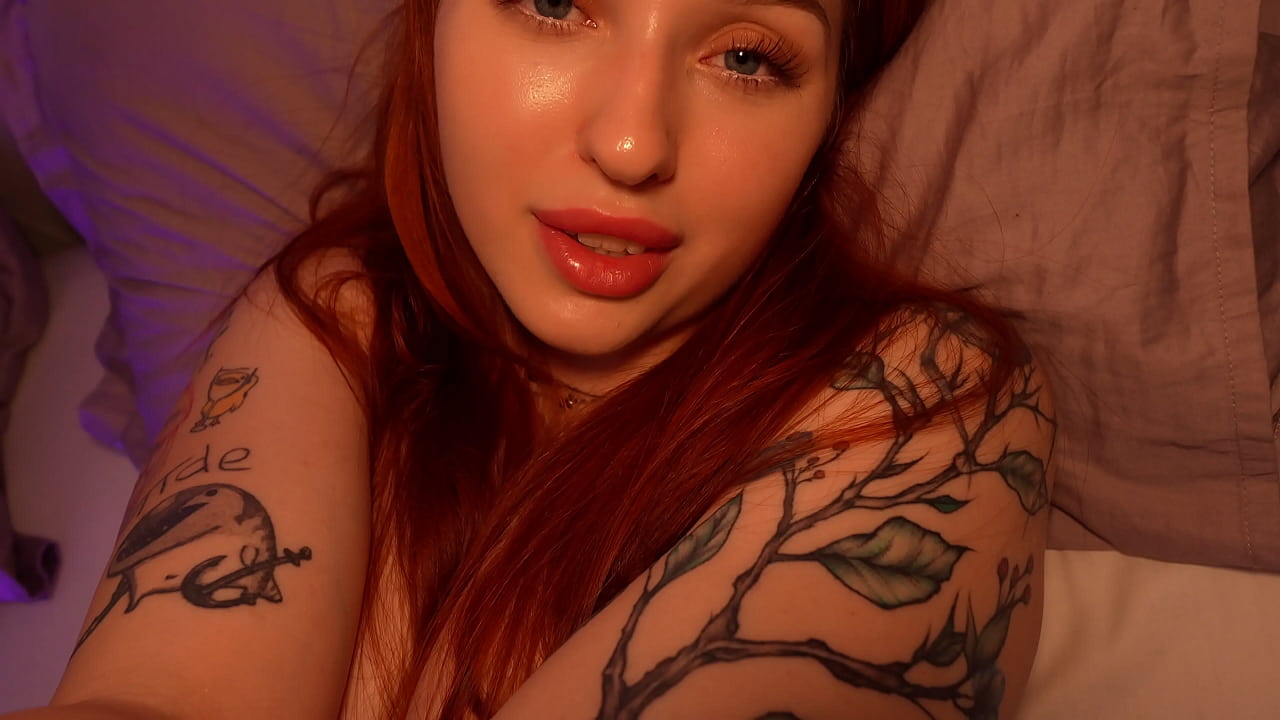 A Deep Look And Gentle Touches Of A Virtual Girlfriend Relaxes You After A Hard Week At Work