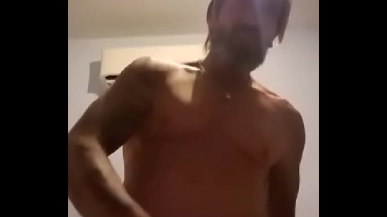 Macho con ganas de cojerme