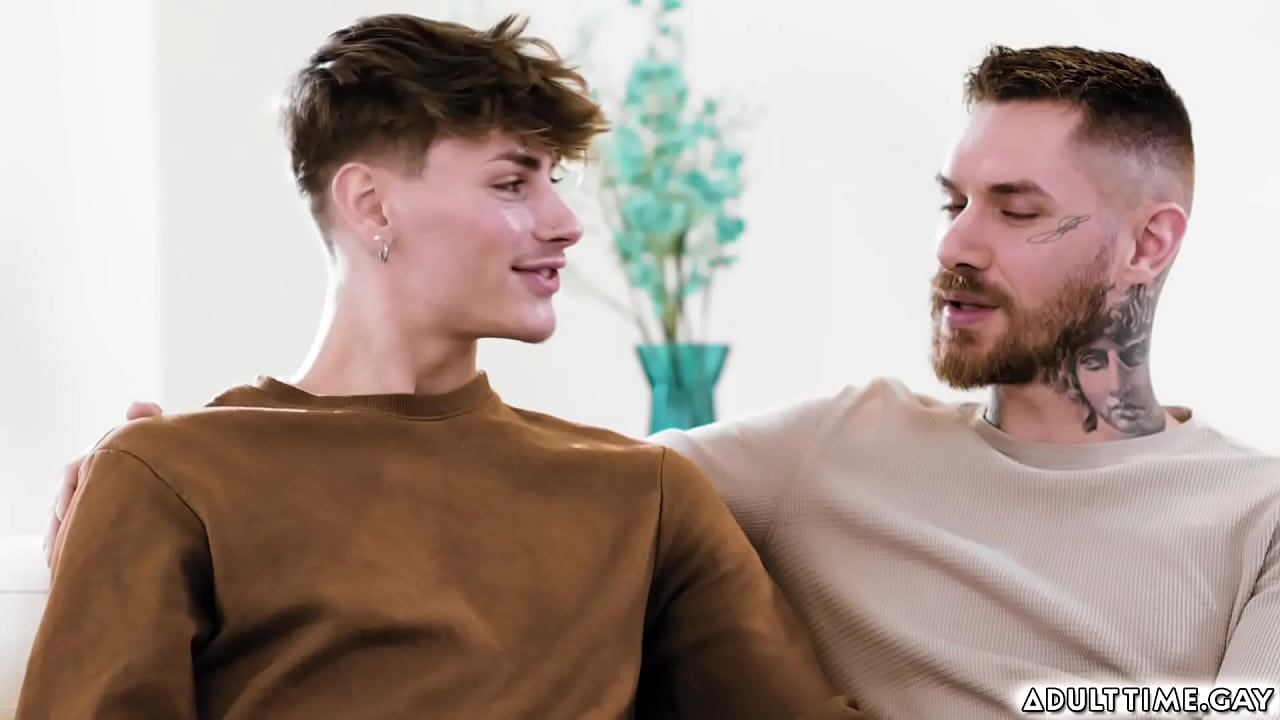 DILFS Dillon and Alpha enjoy fucking two twinks Zak and Cyrus