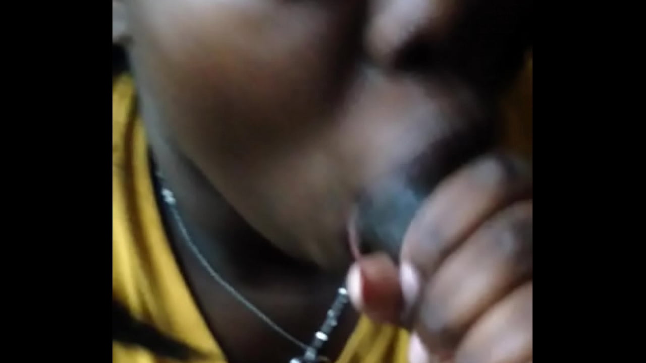 lil Jamaica breaks her neck again