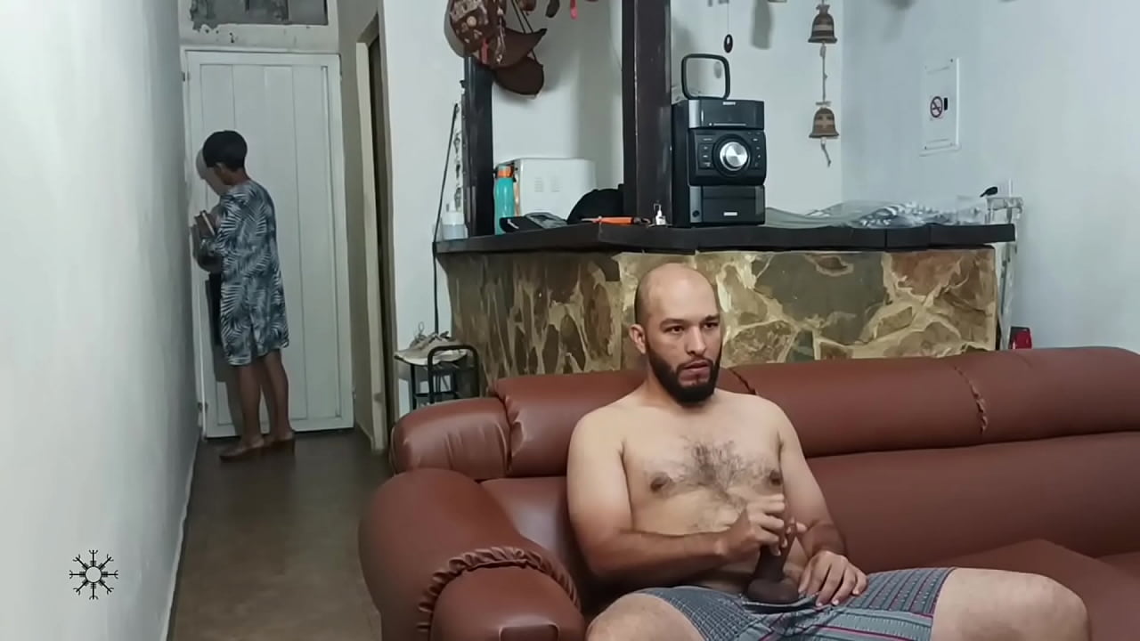 a very nice and accommodating stepsister, what a perverted mouth she has - Porn in Spanish.