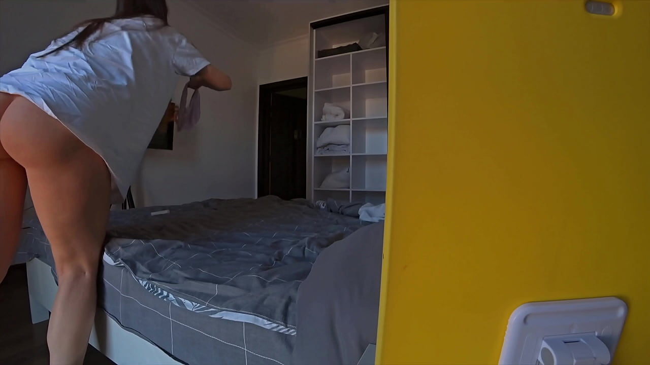 Жена Послушно Дала В Попку Другу Семьи Перед Приходом Мужа.Домашняя Измена