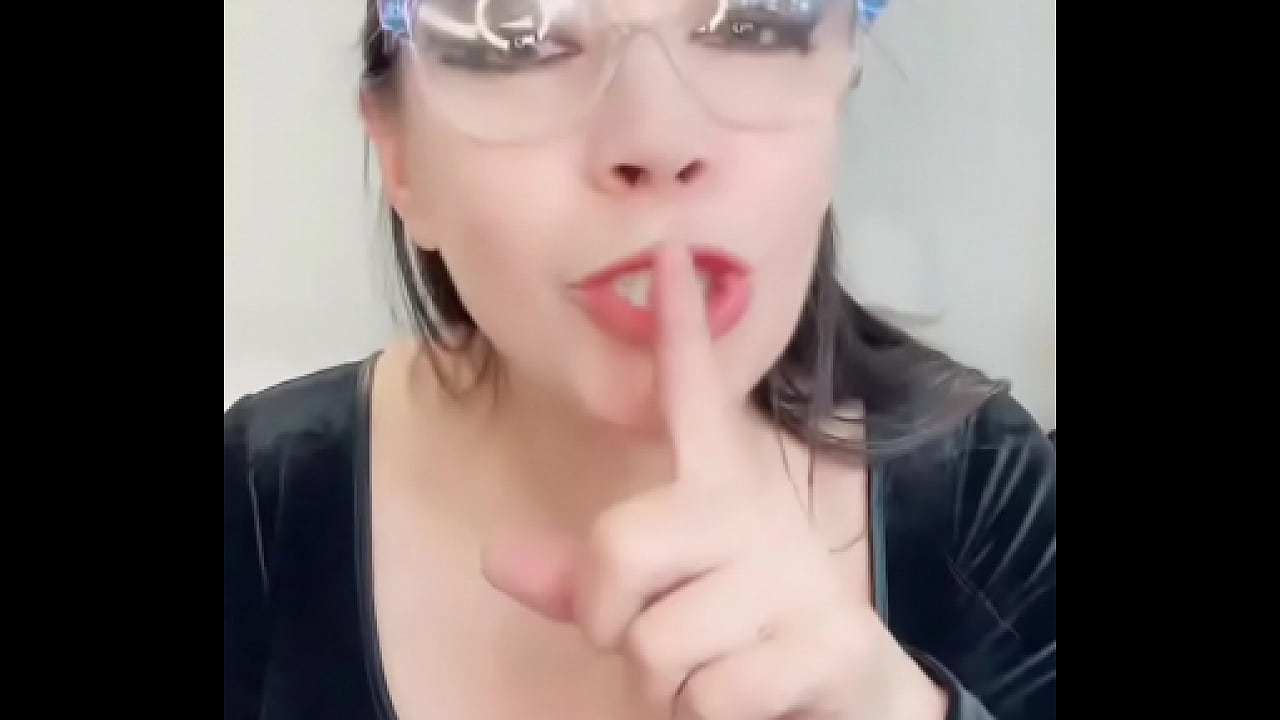 Madura disfrazada de gatita