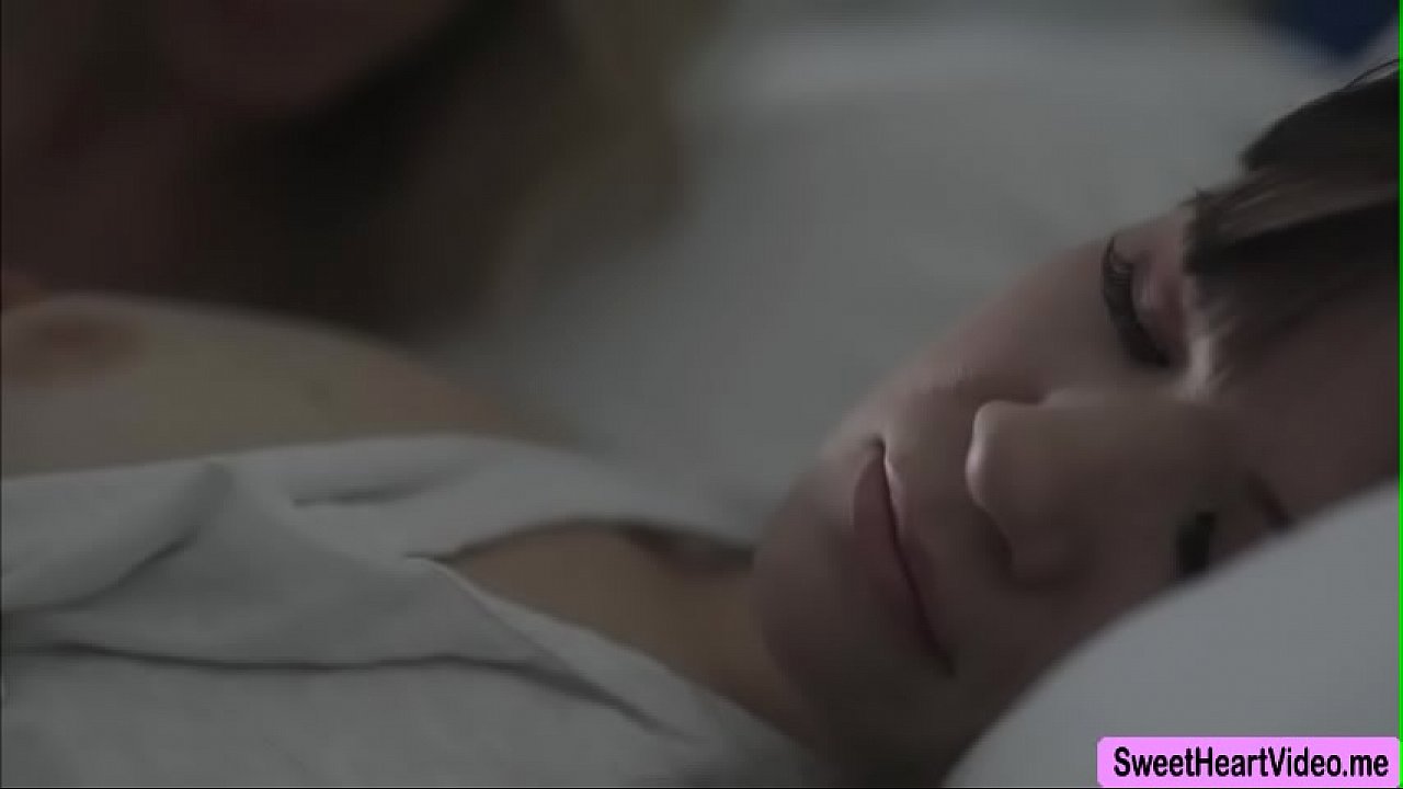 Two Babes Ashley Fires and Alisia Rey help each others pussy needs