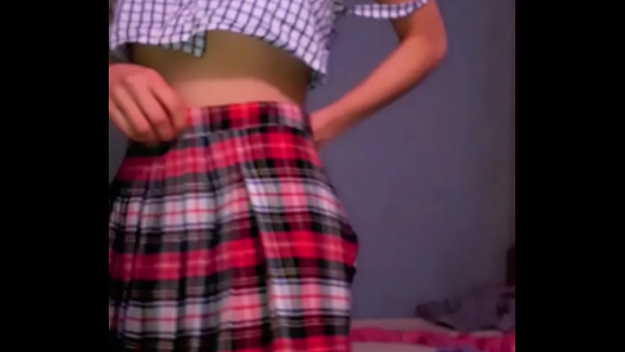 Bonneyuwu - 16:38 colegiala masturbacion