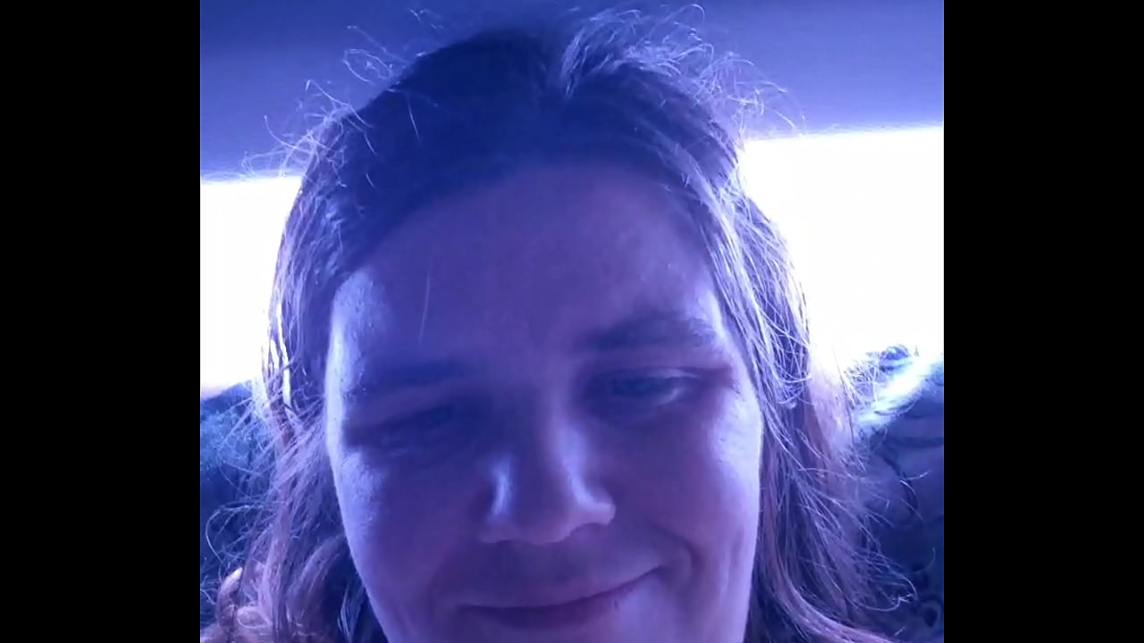 Haarige muschi gestreichelt