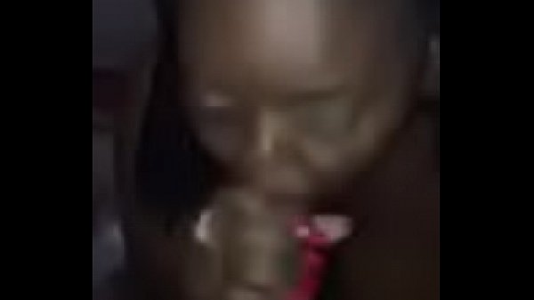 Ebony BBW Sucking Max Uout