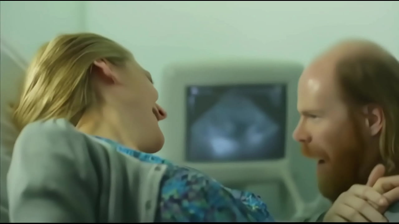 Doctor and pregnant wife get freaky in the clinic