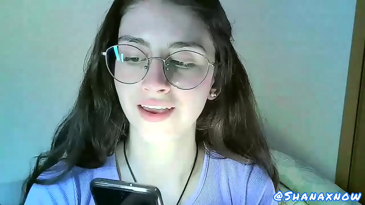 LIVE FETISH PLAY SNOTS & NOSE