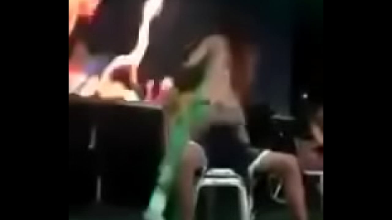 Nag Lap Dance sakin Yung Crush ko sa Mocha Girls