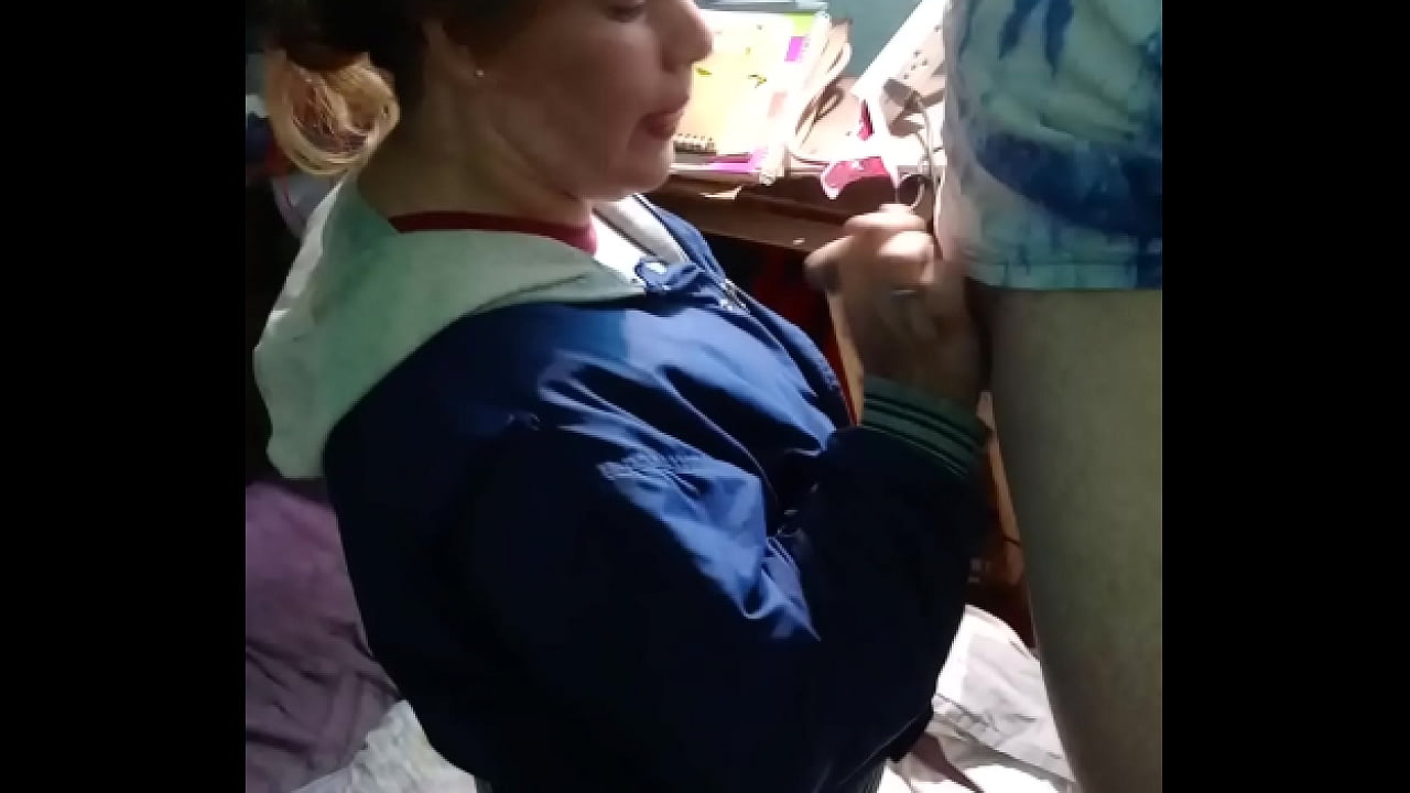 Mi pareja me la mama en la fria madrugada