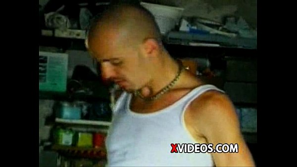 Gentlemens-gay - TheBiggerBoyTheBiggerToy - scene 1