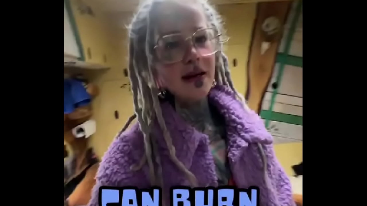 Look at this amazing camper build from Lily lu.Can you imagene to life inside here ?