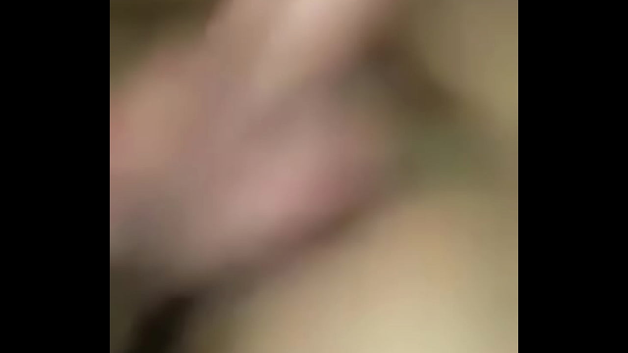 قحبة تونسية تحب تتصور