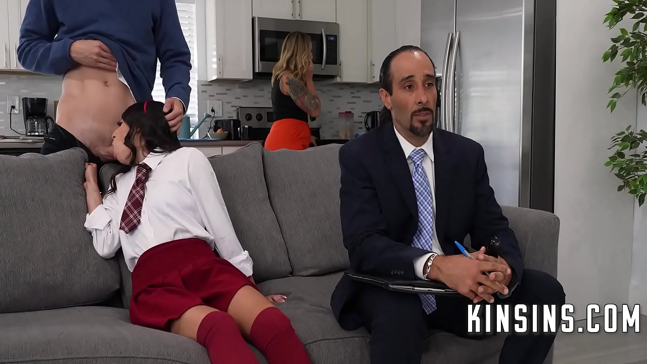 Sona's Sultry Suckfest