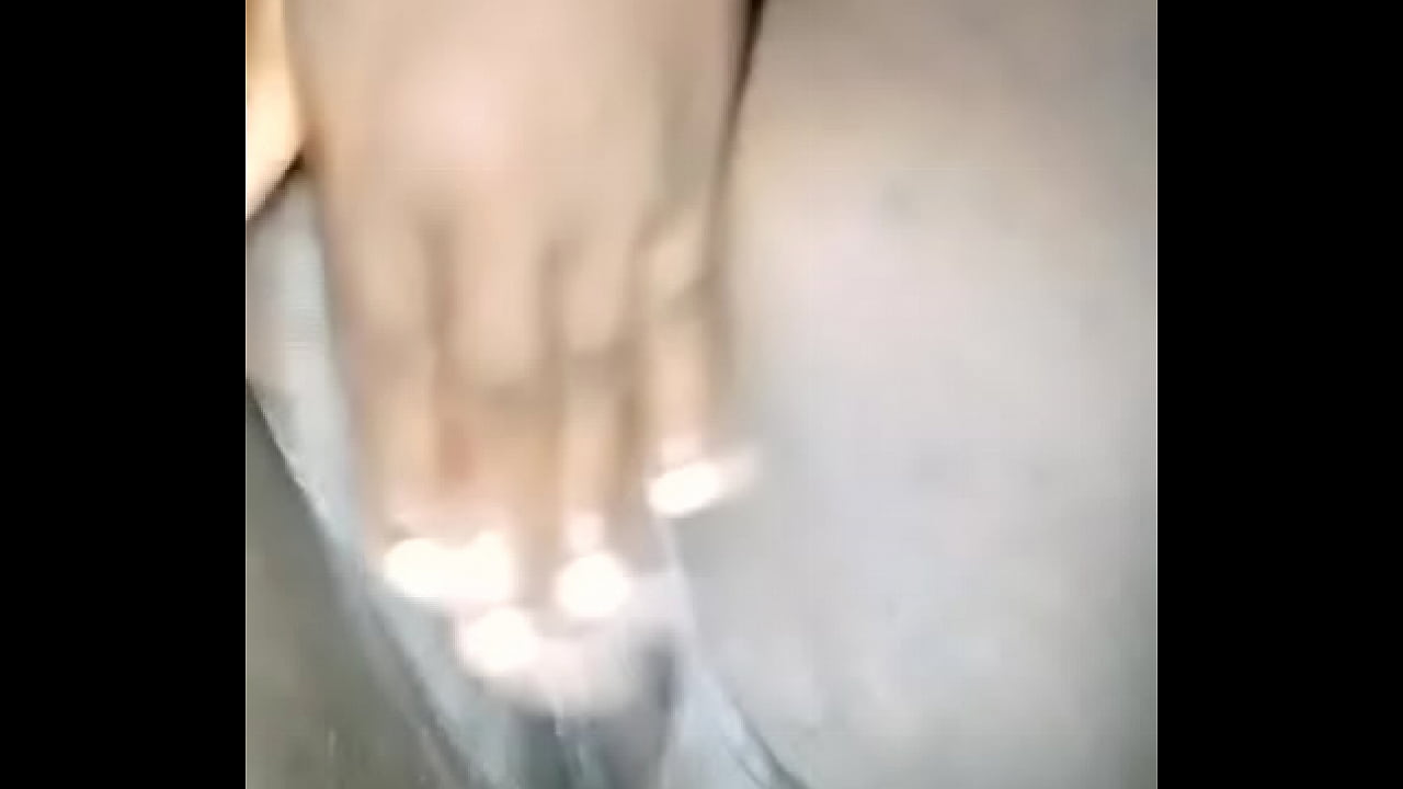 Limbe un cul en plain &eacute;jaculations