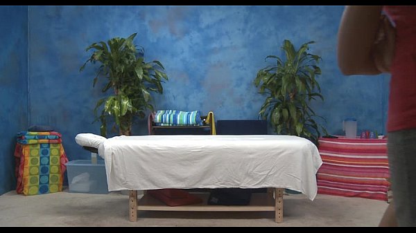 Sexy eighteen year old receives fucked