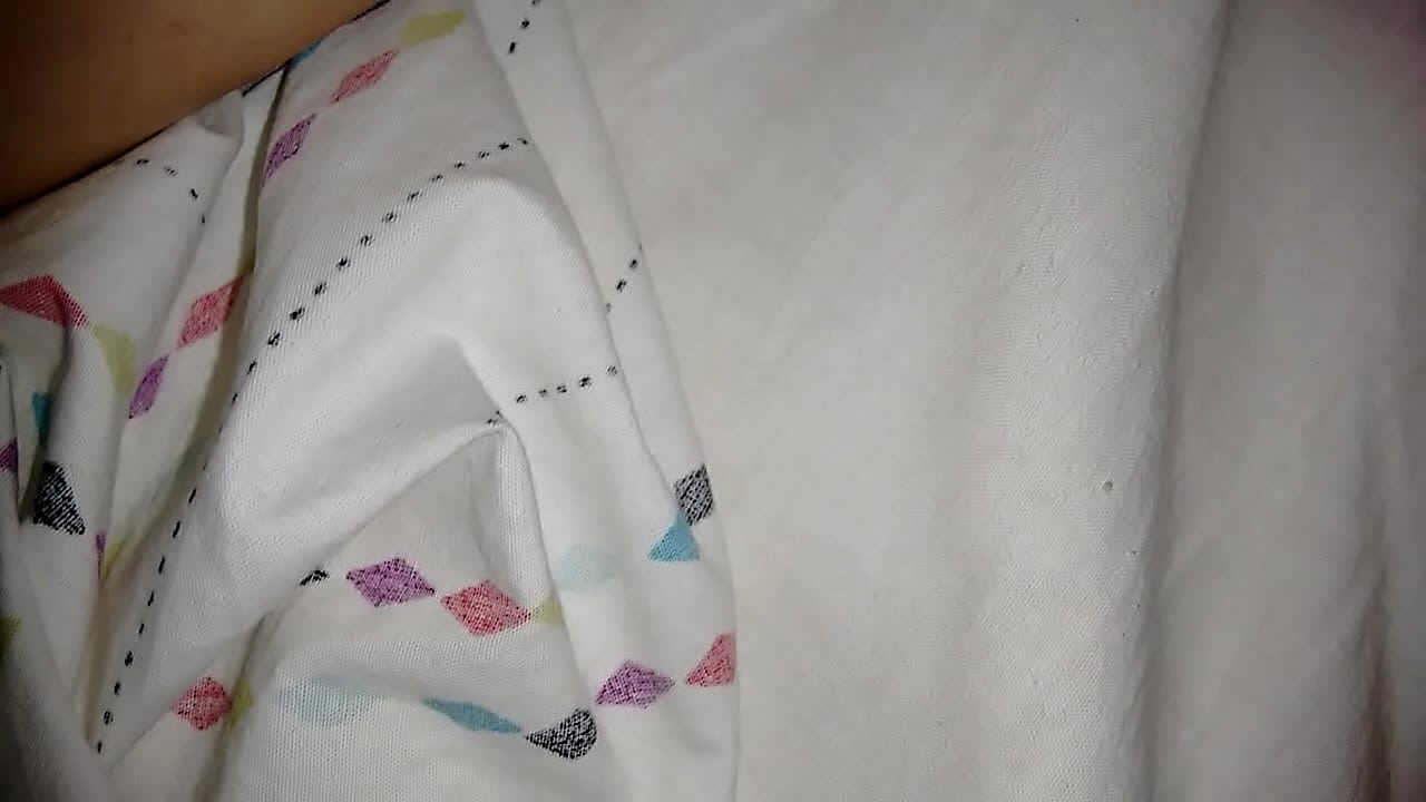 Rabuda piscando cusao d. querendo rola