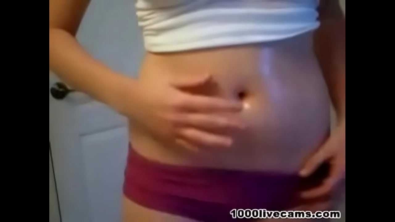 pierced amateur webcam girl