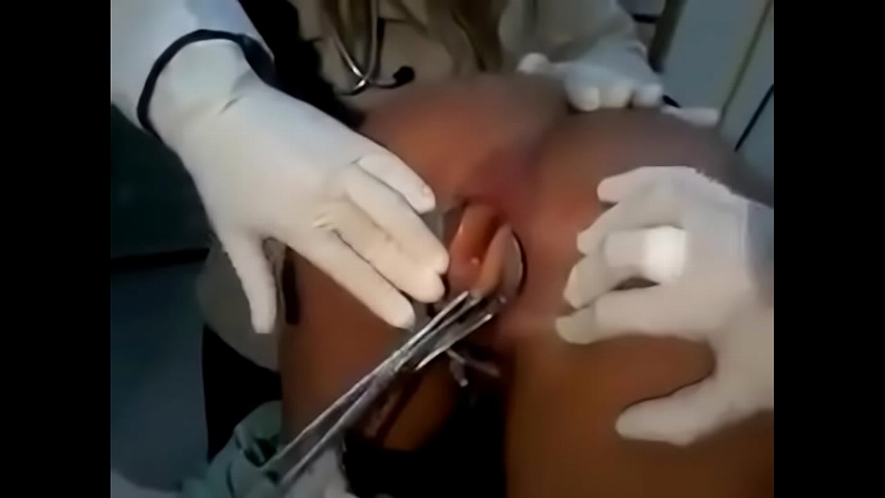 Losted Dildo In Brazilian Ass Girl - Vibrador perdido no c&uacute;