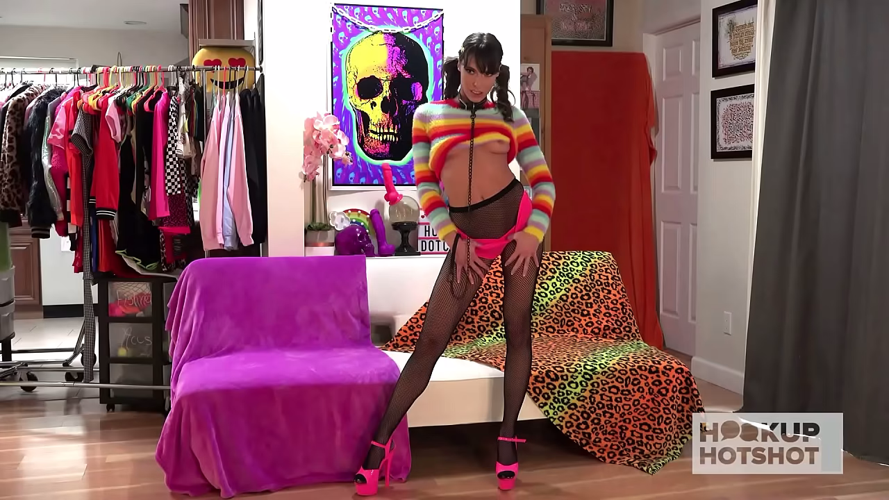 BTS - Beautiful Vera King Wants More Of Bryan Gozzling's Rough Sex