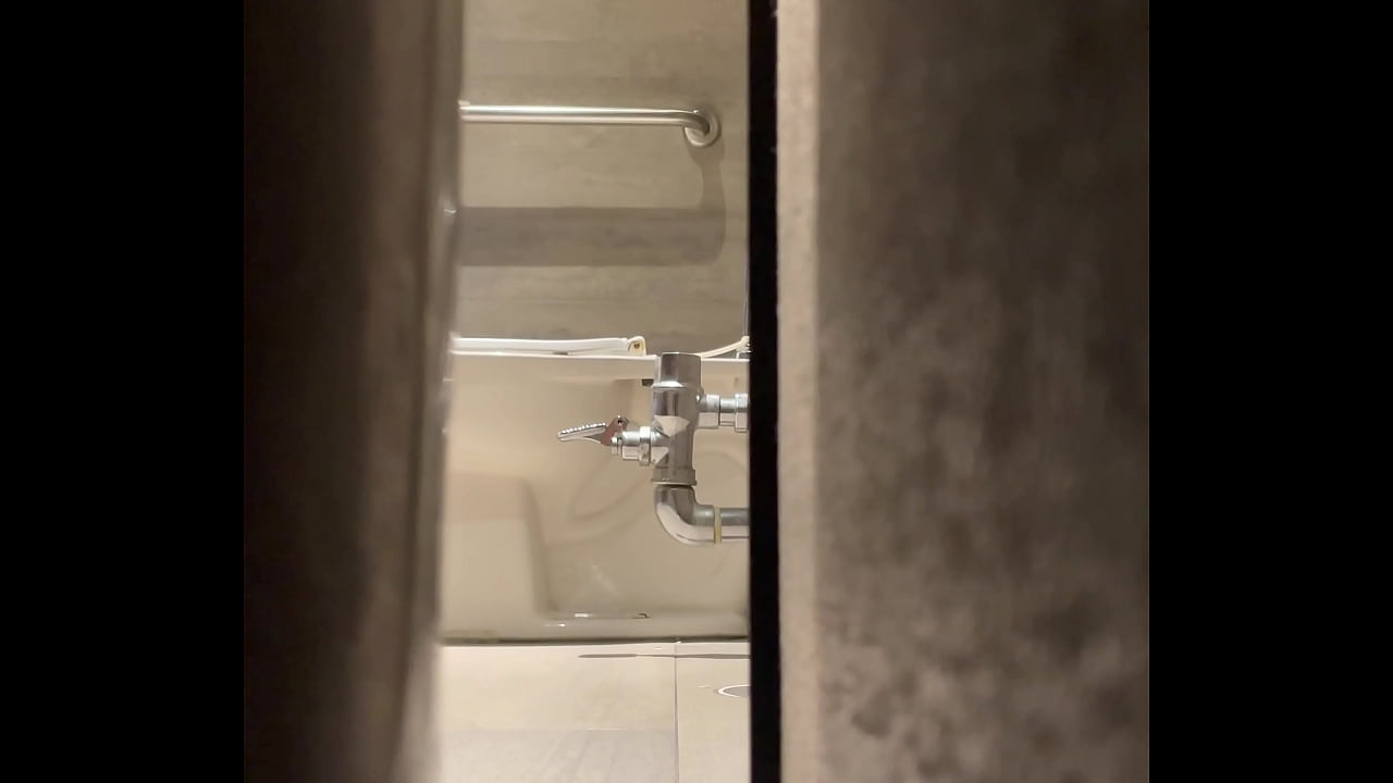 C&aacute;mara oculta en ba&ntilde;o