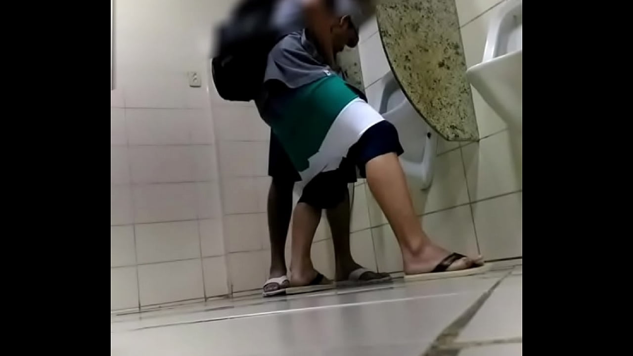 Pegacao no Shopping part3 xvid