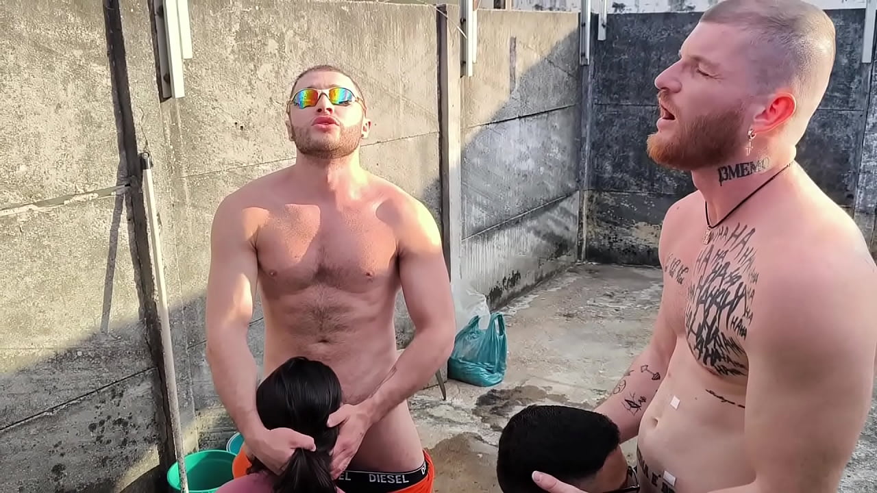 Os pedreiros fodendo o casal no pelo