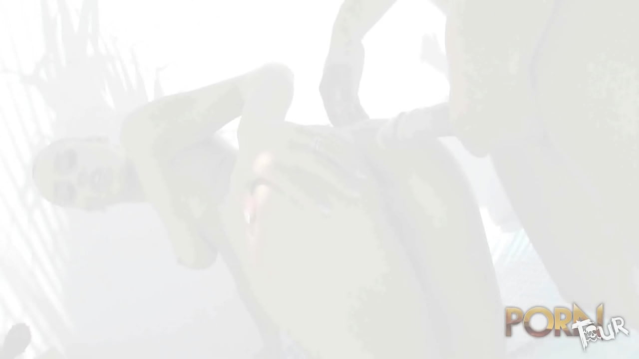 Jade Laroche 19 years first anal