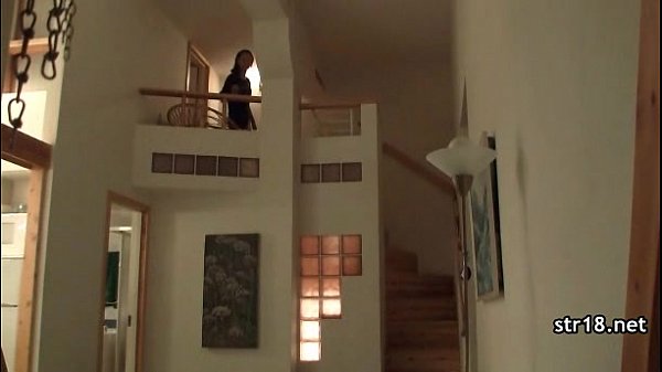 Young dude destroying 18-years old horny girl's pussy