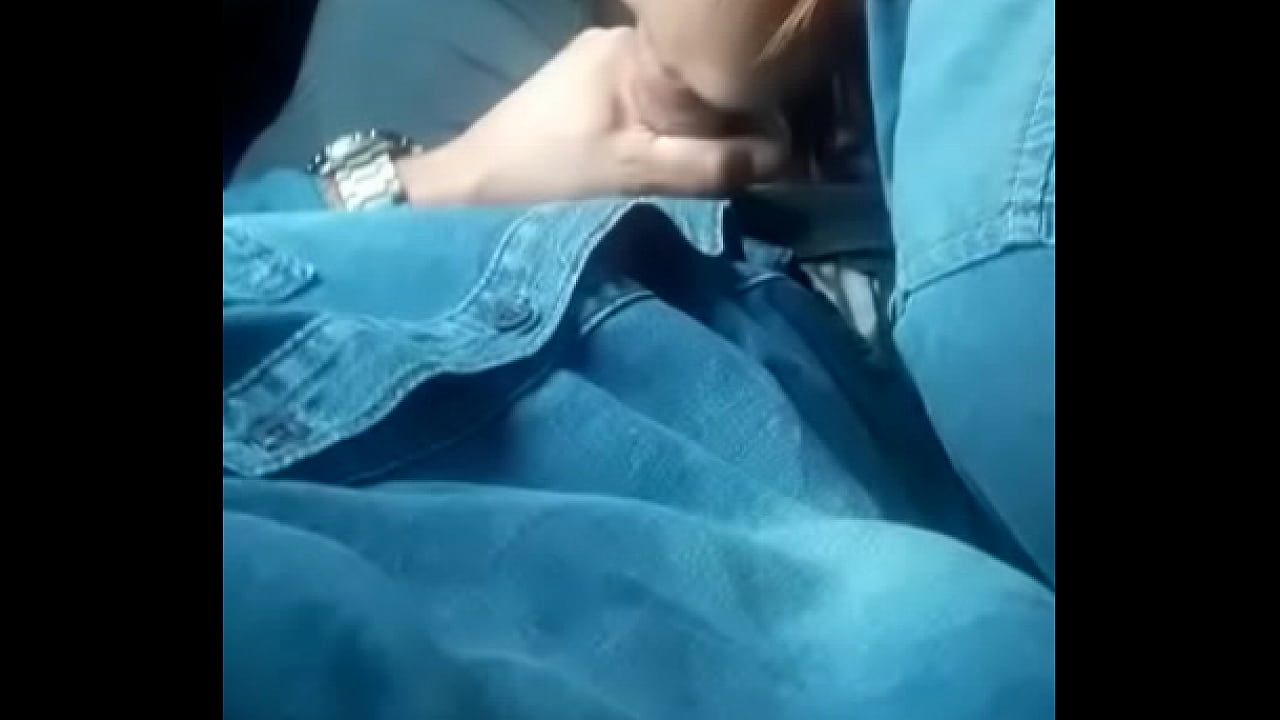 Safada fez um boquete.