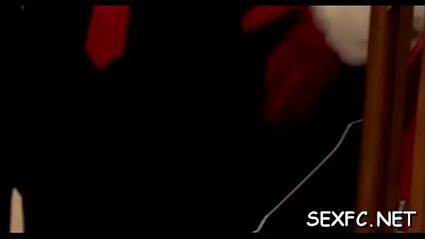 Staggering floosy Roxyn gets big love stick as a present