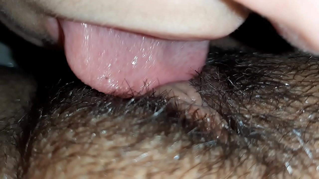 Hot cunnilingus POV