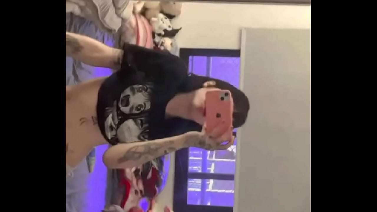 Acordei querendo apanhar de mulher hj