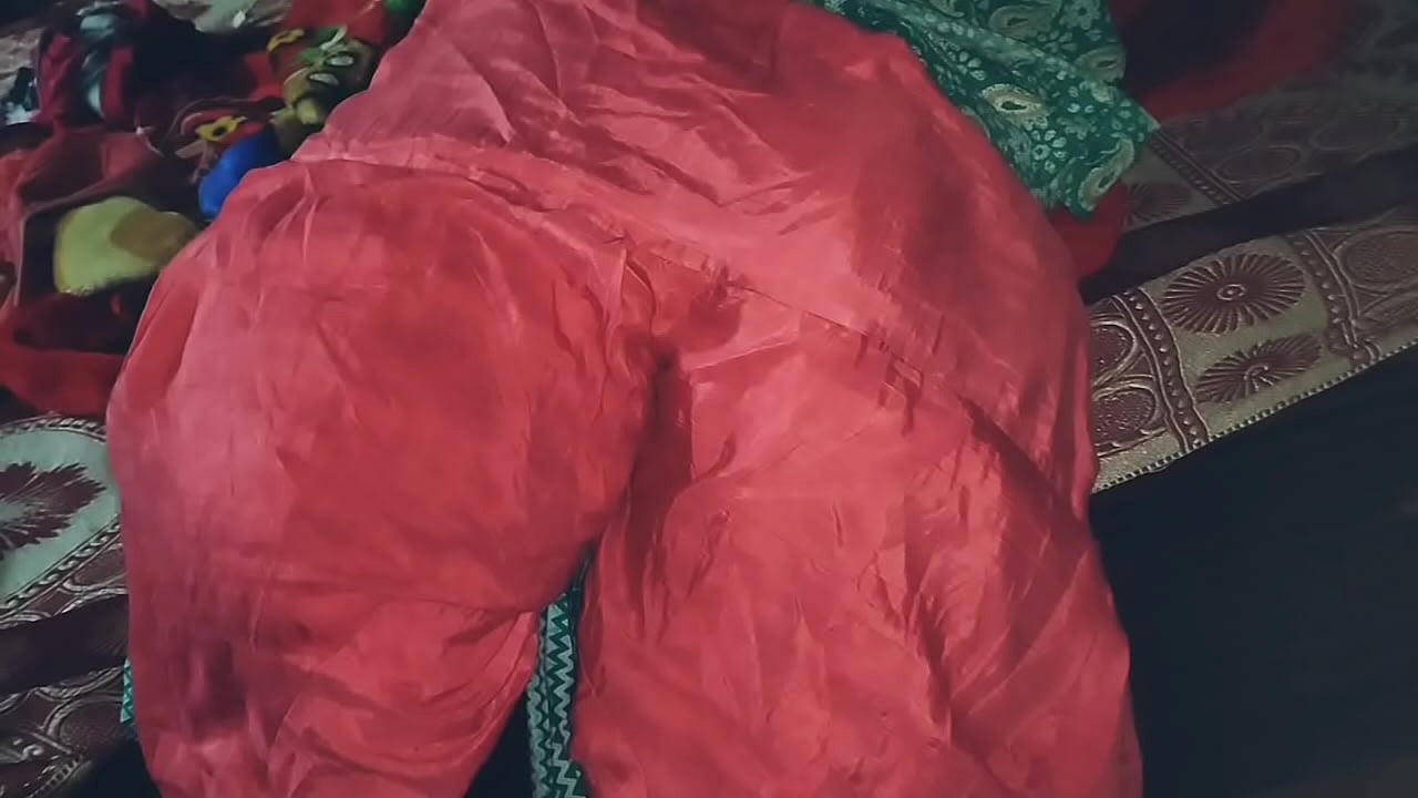 Bhabi2u2 - step brother cum on his sexy step sister' Ass. Devar ne bhabhi ki gand me lund ka pani giraya