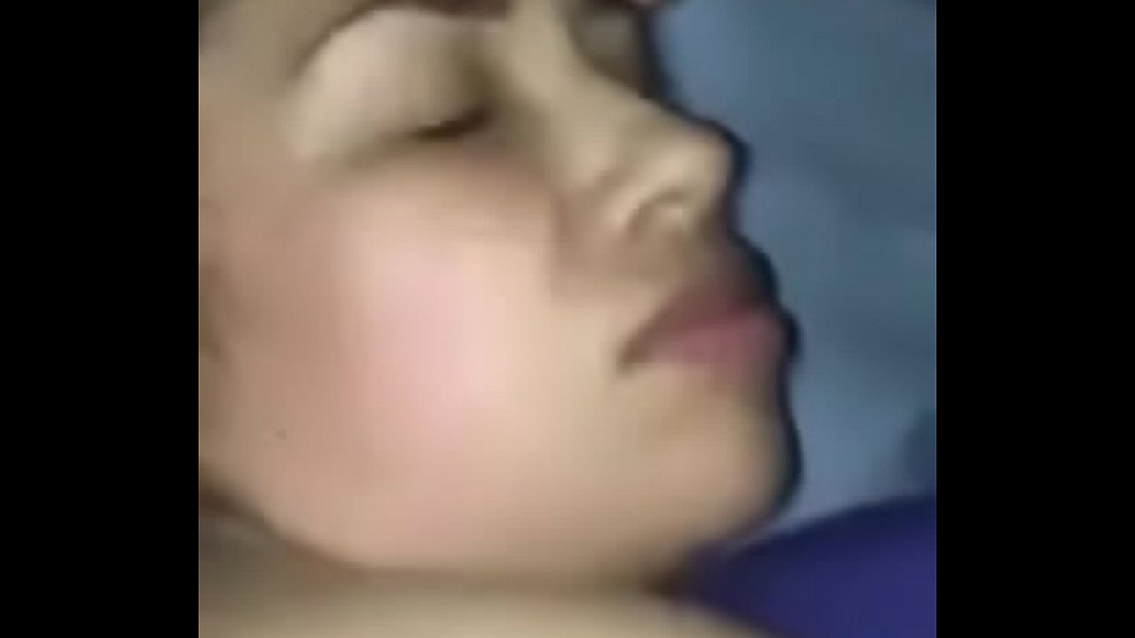 Gringa deja que me la coga cuando no esta su marido