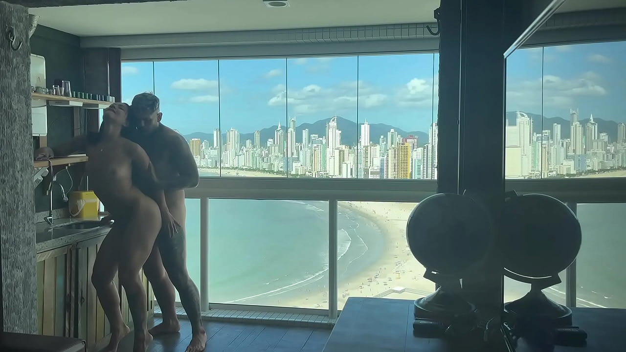 Milion&aacute;rio vai ensinar a como fazer uma mulher gozar de verdade