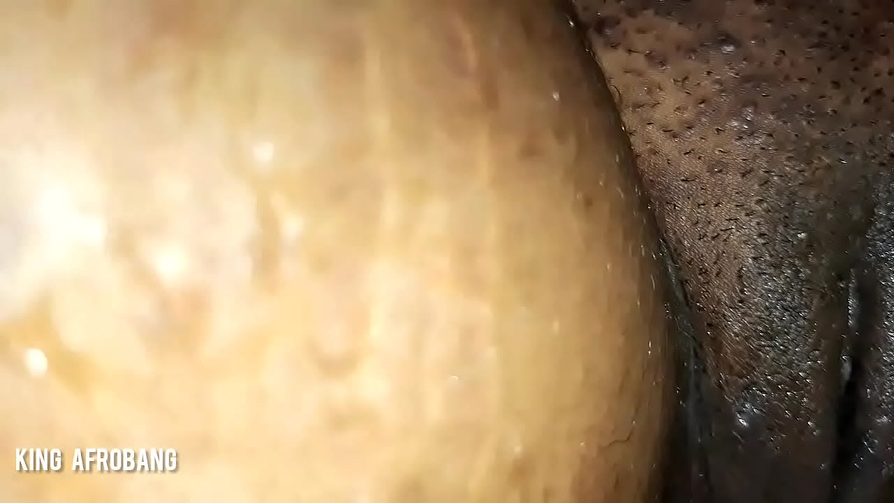 HOMEMADE FUCK >> HE RUBS HIS CUM ON MY PUSSY