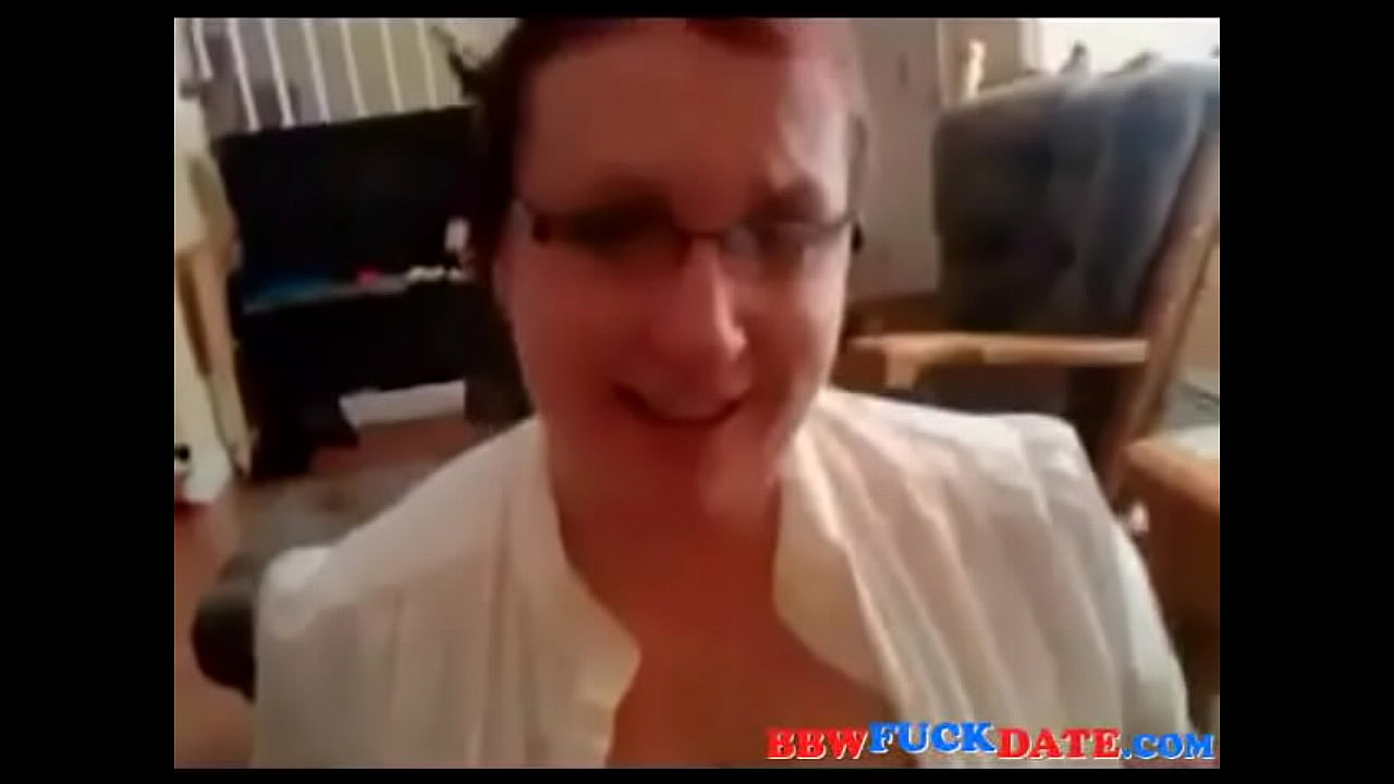 Slutty fat nerd gets huge facial load