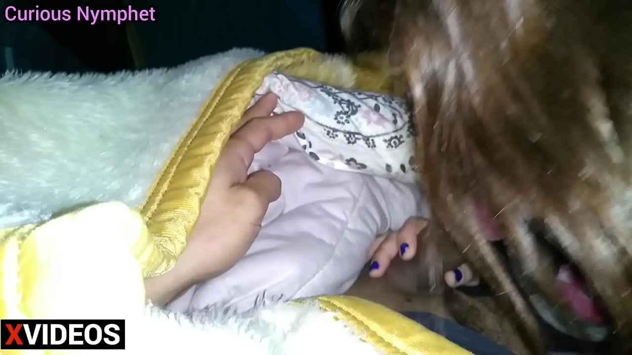 Curious Goddess - loira gostosa bom dia boquete dando bunda