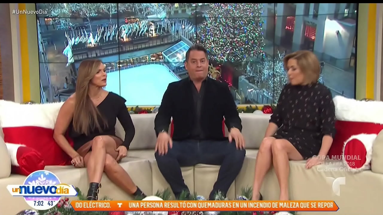 Rashel Diaz upskirt Un Nuevo Dia(12 14 2017)