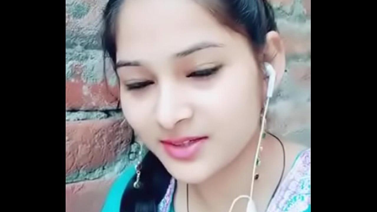 रज्नी की चुत का रस